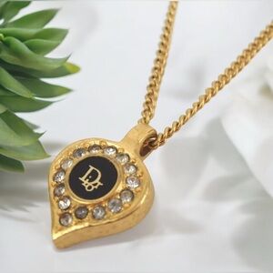 DIOR Signature Logo Necklace ✨🤩